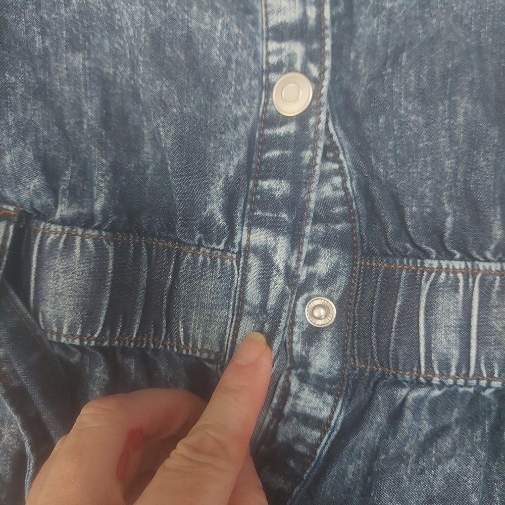 Regeneration celebrity pink dress medium (missing button) - Picture 3 of 4
